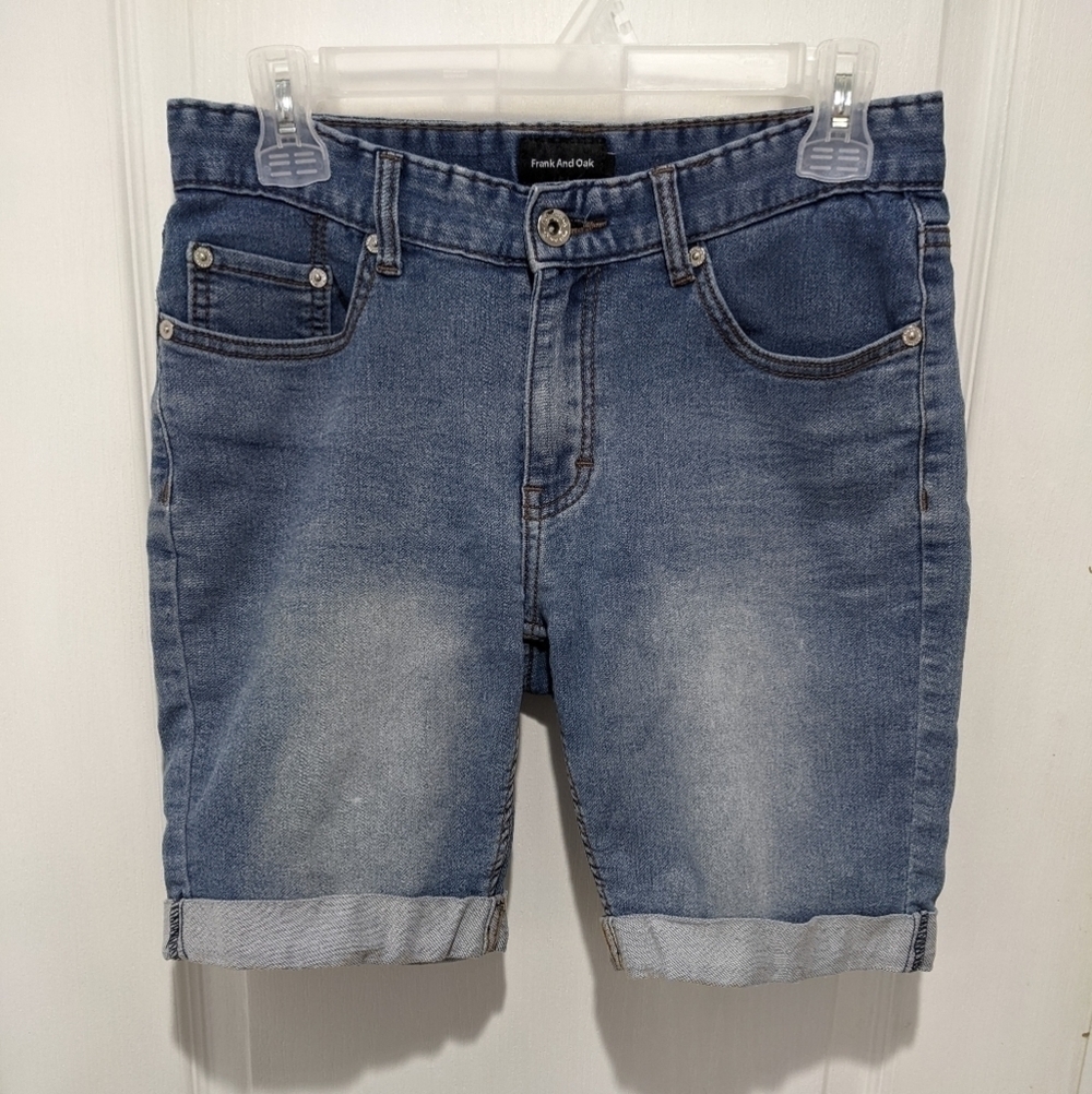 Frank & Oak | Women's cuffed bermuda shorts